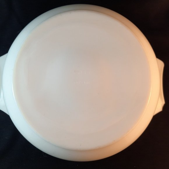 Cherry Blossom Pyrex Casserole Dish with Corningware Glass Lid - Picture 6 of 6